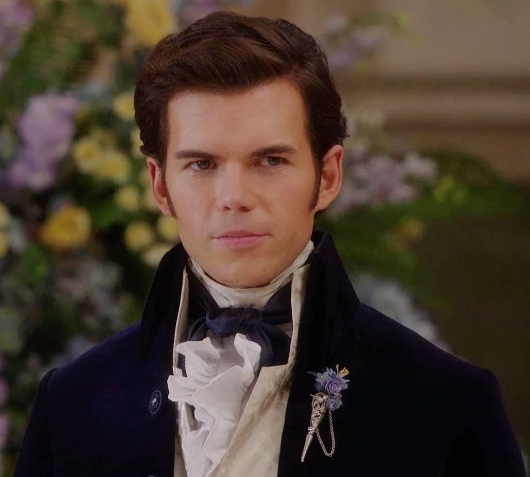 colin-bridgerton-is-main-character-in-his-own-season-v0-3jd6jrl9eg4e1